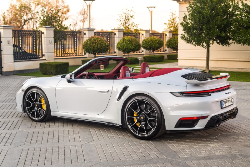 Porsche 911 992 TURBO S/AEROKIT/CER/ LIFT/BURMESTER, снимка 6 - Автомобили и джипове - 52268944