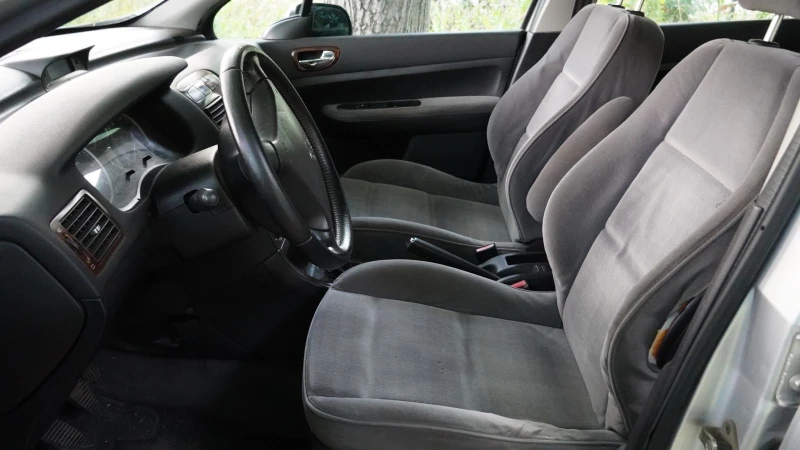 Peugeot 307 2.0 Hdi SW, снимка 9 - Автомобили и джипове - 51375085