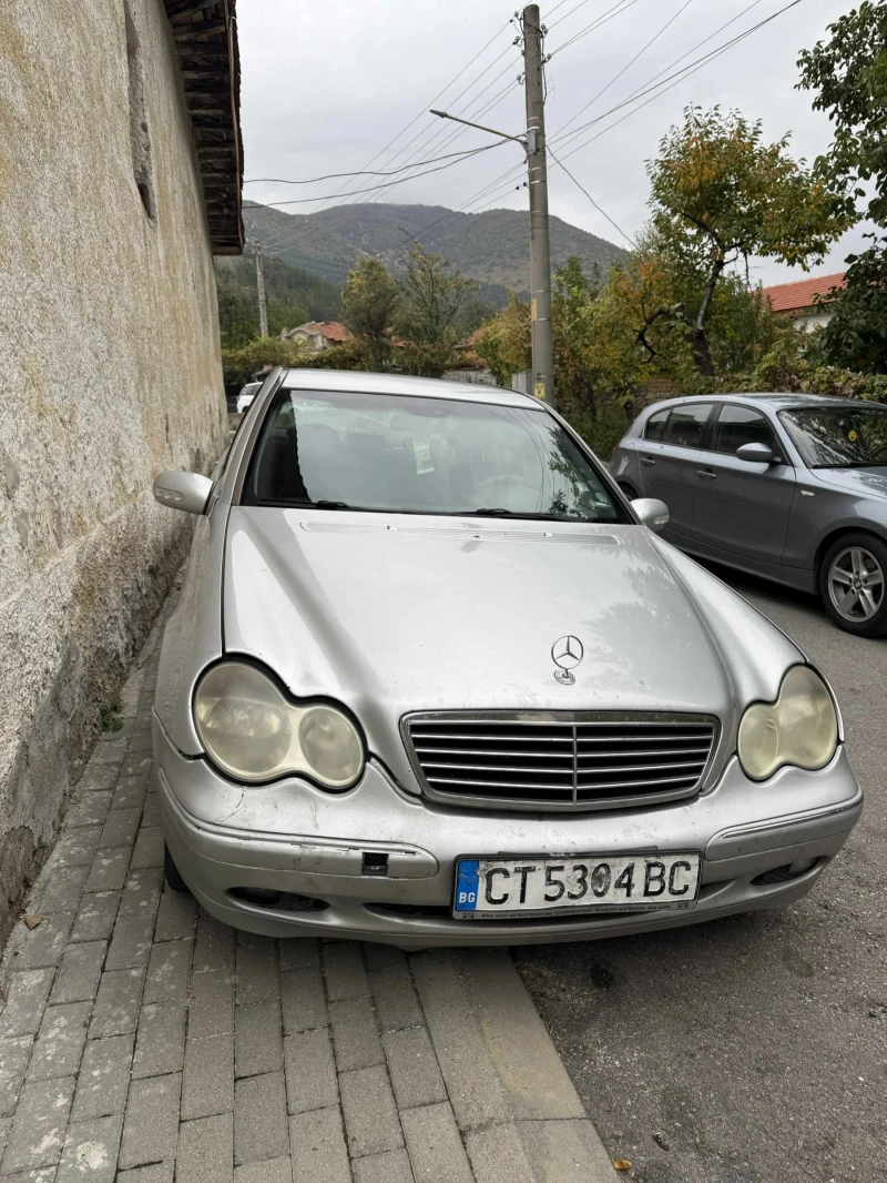Mercedes-Benz C 220