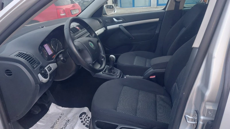 Skoda Octavia 2.0TDI SKAUT, снимка 4 - Автомобили и джипове - 52727153