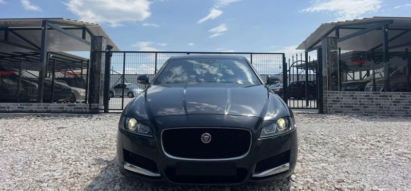 Jaguar Xf 2.0d DIGITAL/LED/XENON/KAMERA/NAVI/PODREV/KOJA/TOP, снимка 2 - Автомобили и джипове - 52811587