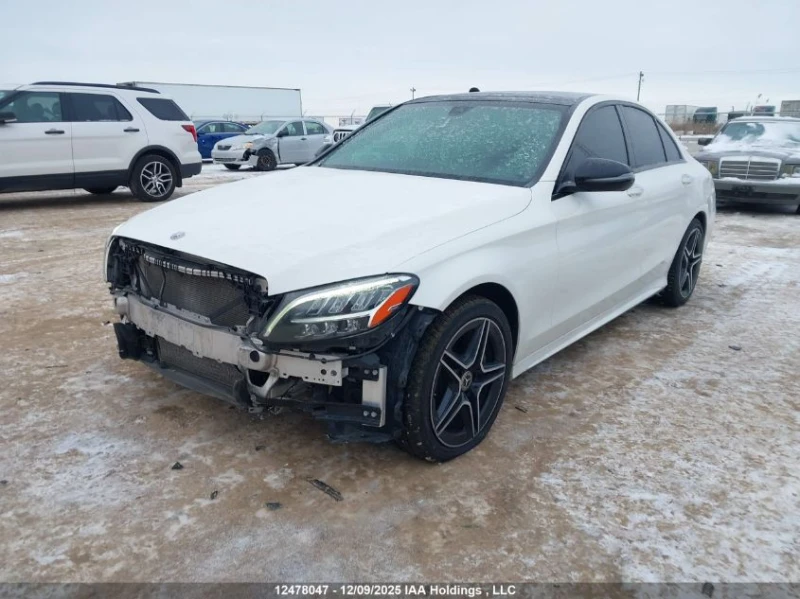 Mercedes-Benz C 300 AMG* 4MATIC* Памет* Панорама, снимка 3 - Автомобили и джипове - 52868799