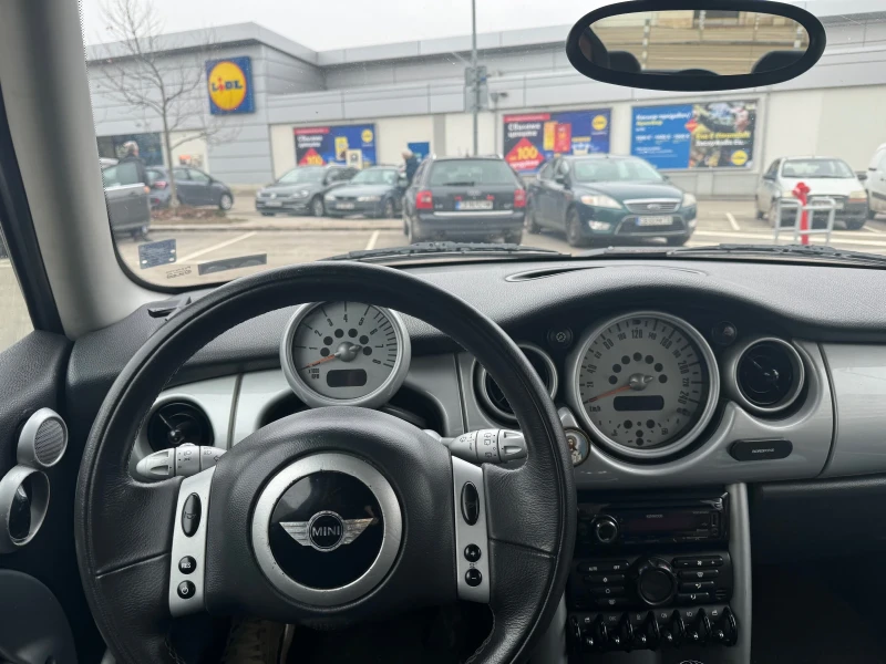 Mini Cooper s 1.6 163кс., снимка 8 - Автомобили и джипове - 53463974