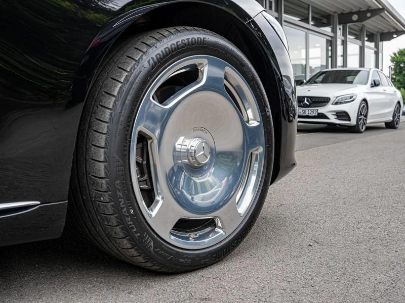 Mercedes-Benz S 680 MAYBACH/FIRST CLASS/BURM 4D/TV/HEAD UP/PANO/ - изображение 4