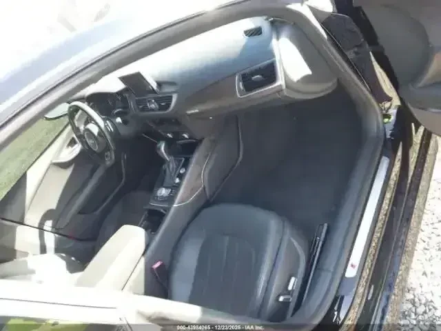 Audi A7 3.0T* MATRIX* 360КАМЕРА* ДИСТРОНИК* ПОДГРЕВ* КЕЙЛЕ, снимка 9 - Автомобили и джипове - 53032876