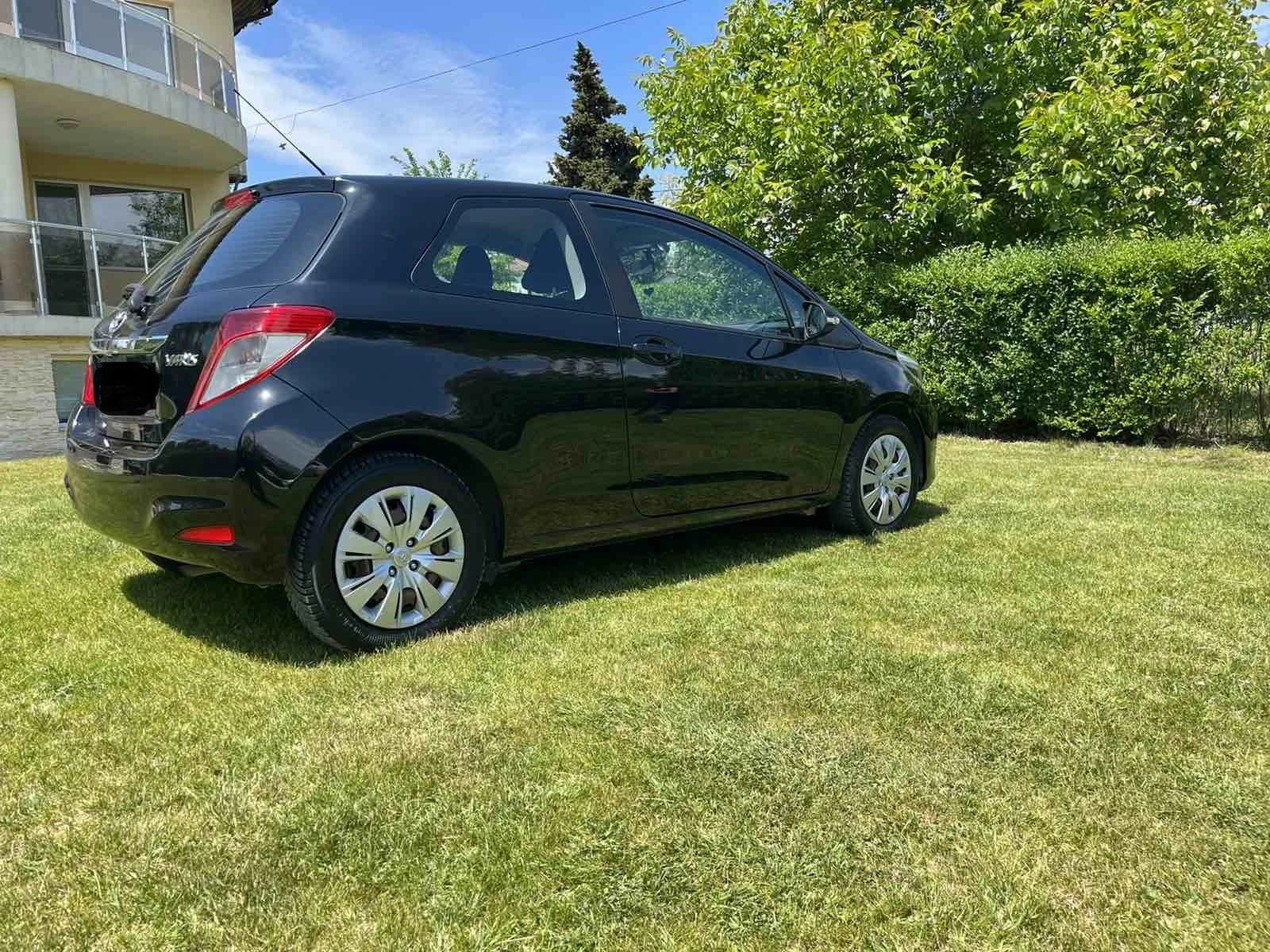 Toyota Yaris  1.0 i * Navi* Cam - изображение 5