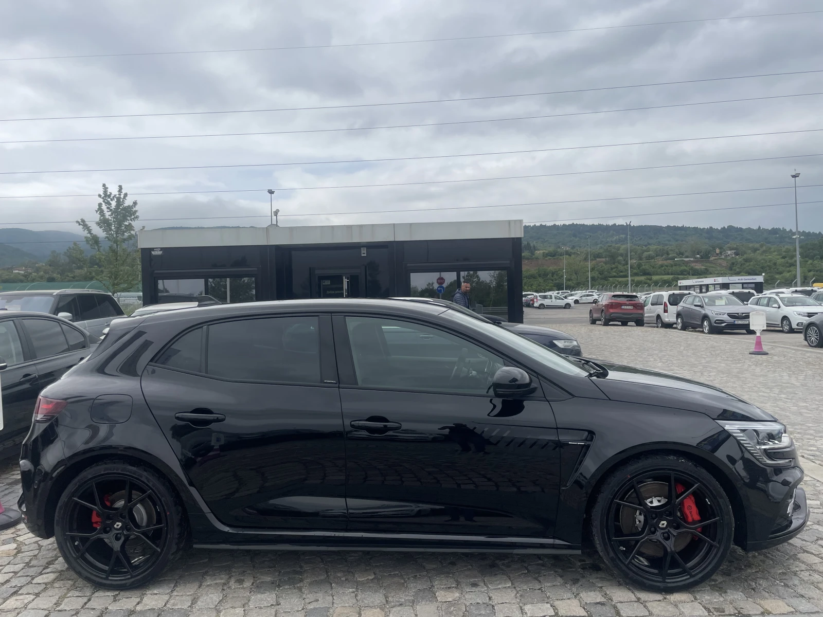 Renault Megane 1.8TCe 300к.с. A/T Фабрично нов автомобил/ Ultime - изображение 4