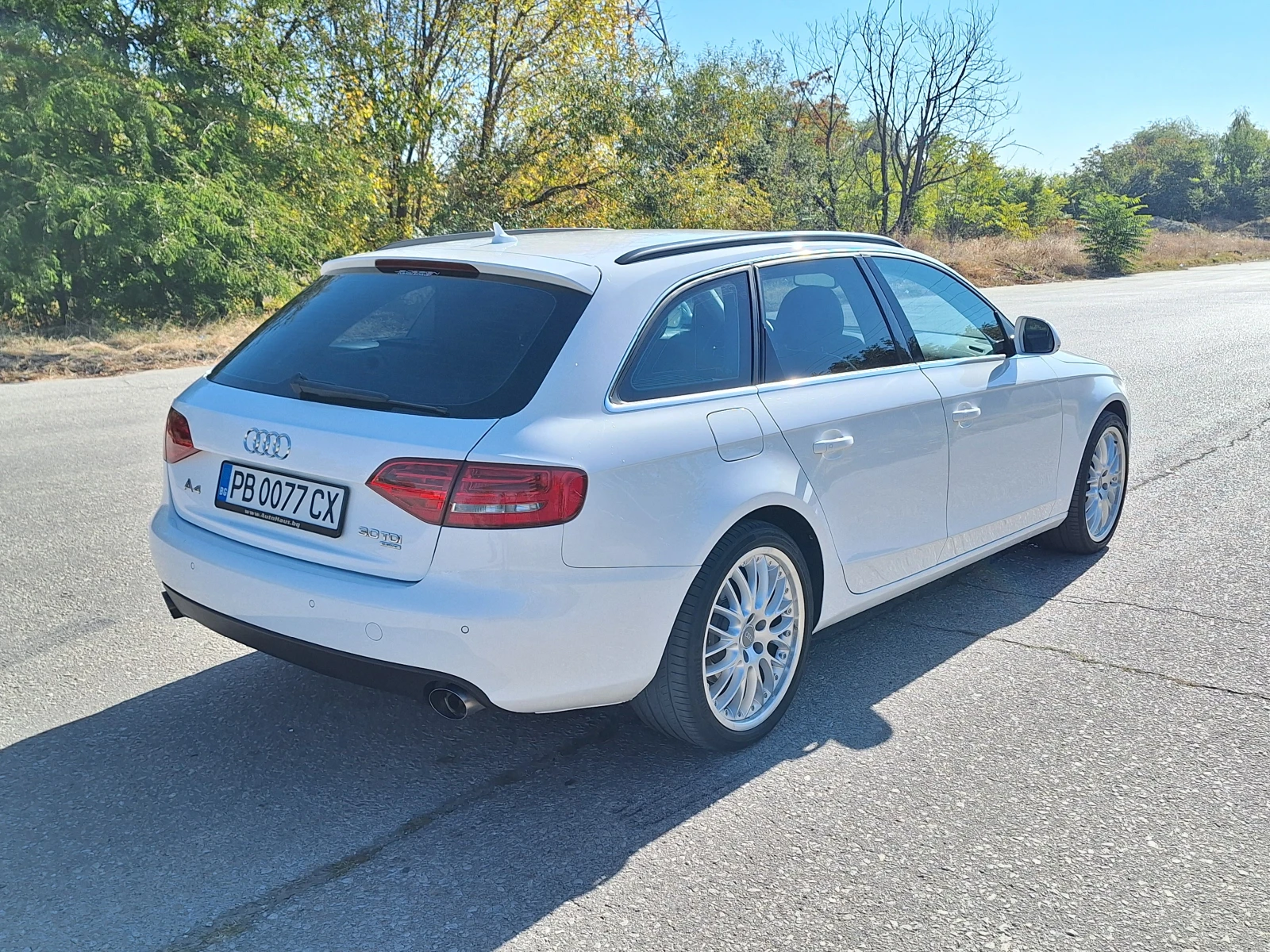 Audi A4 3.0 TDI quattro Вент./Дистр./Печка - изображение 5