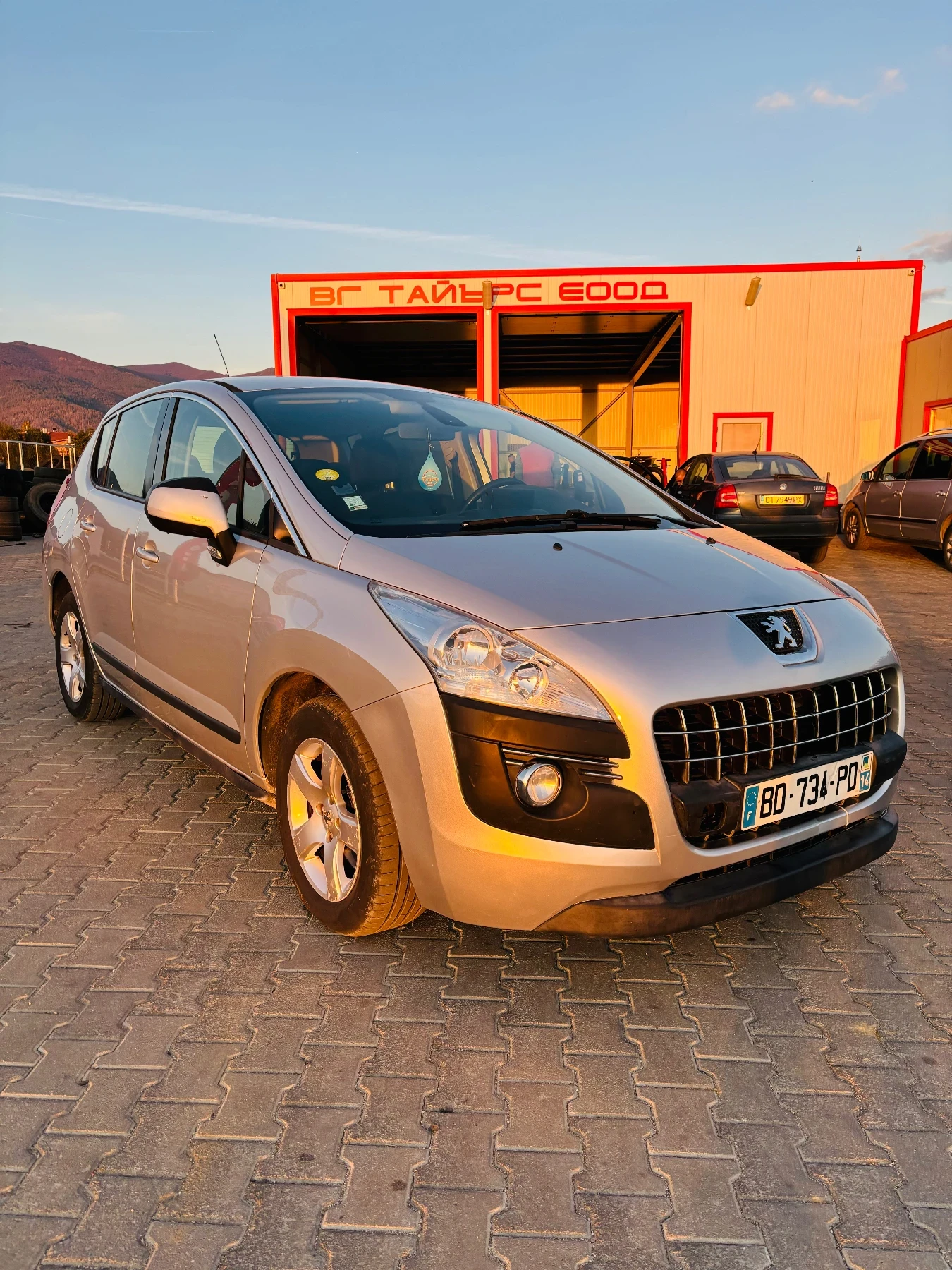 Peugeot 3008 2.0 HDI 150к.с. - изображение 8