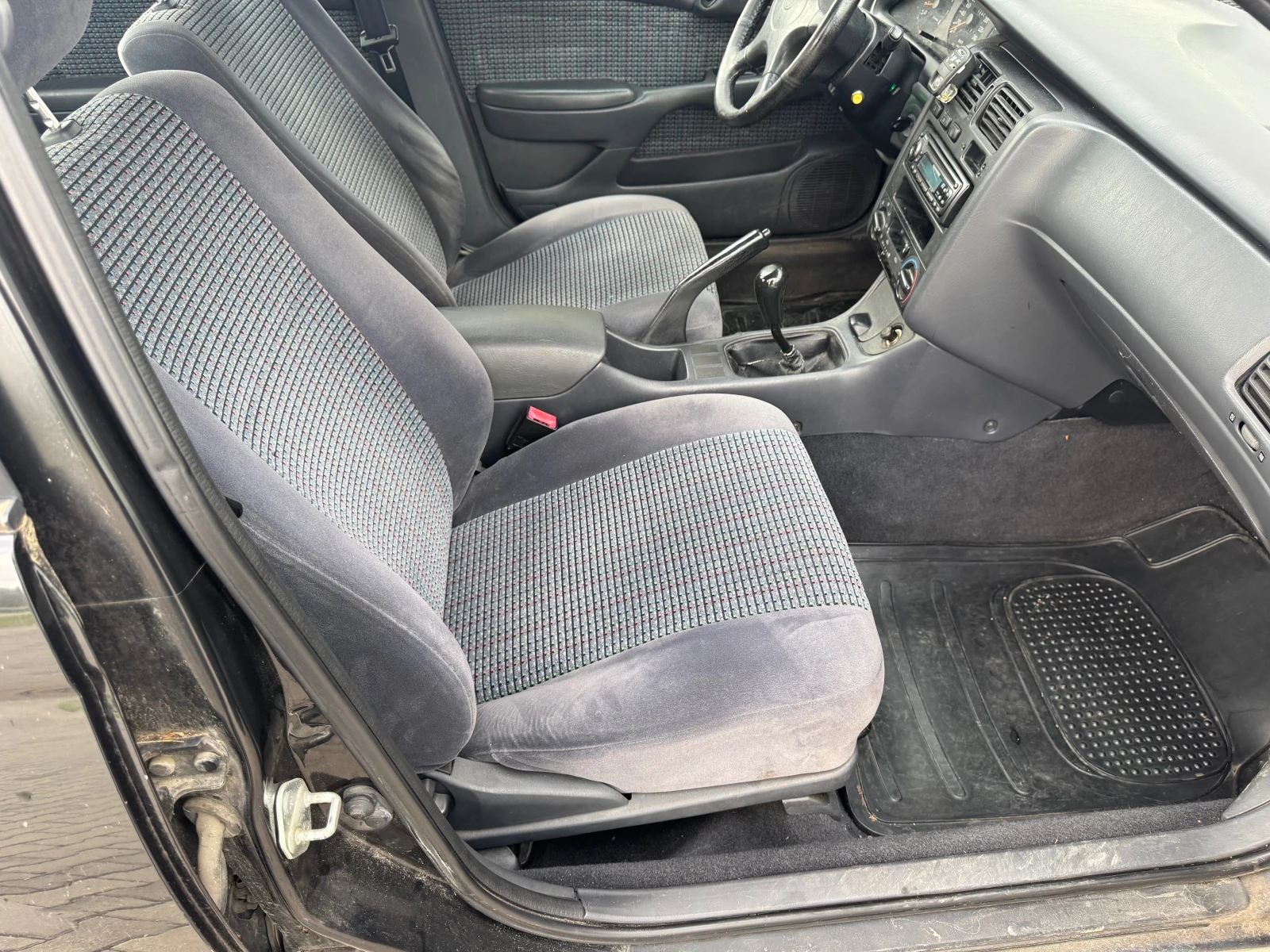 Toyota Carina 2, 0i GPL, 133ps, клима, лимо, ел.пакет, 172909км. - изображение 10