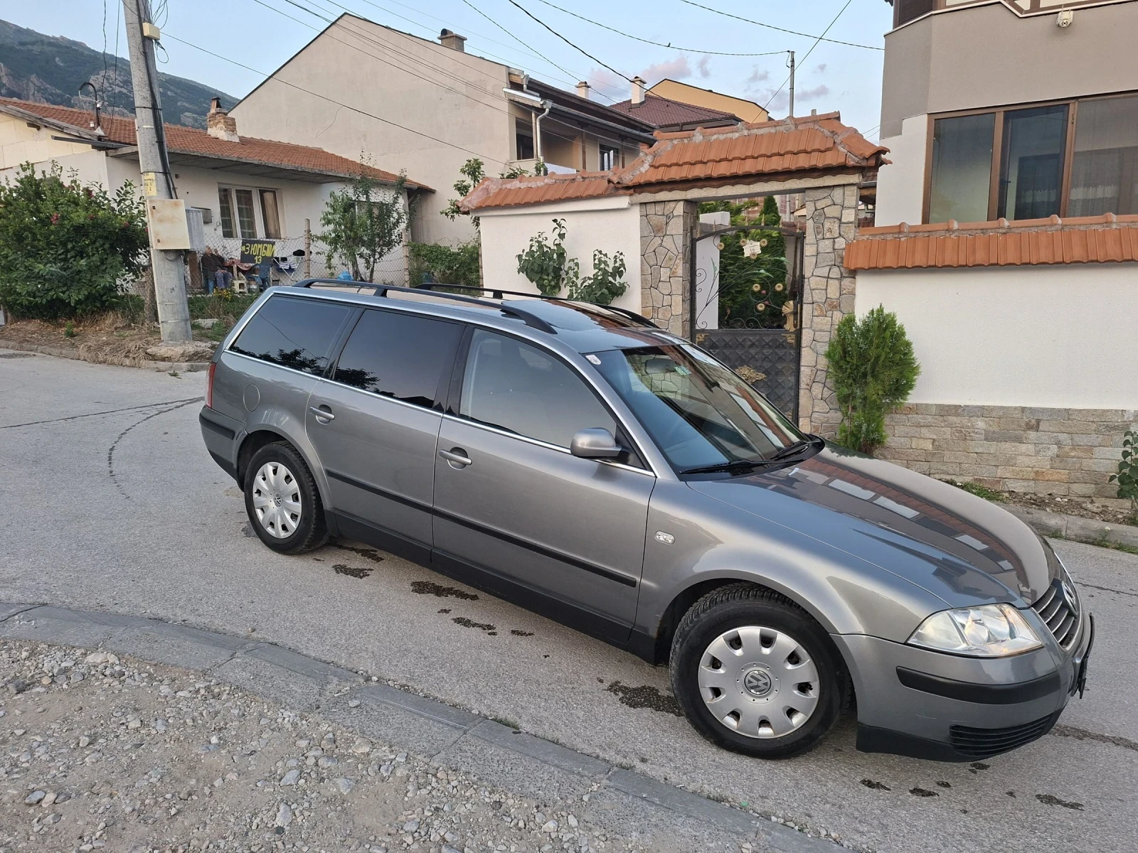 VW Passat 1.9 TDI 101 кс. - изображение 4