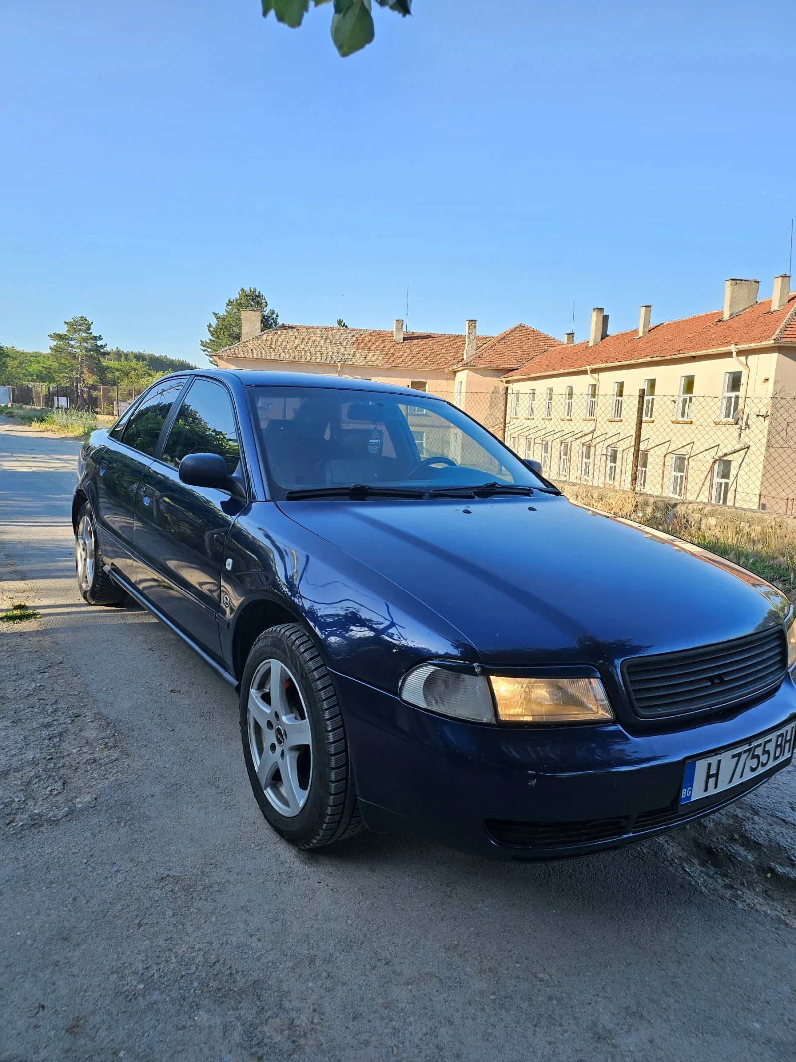 Audi A4  - изображение 4