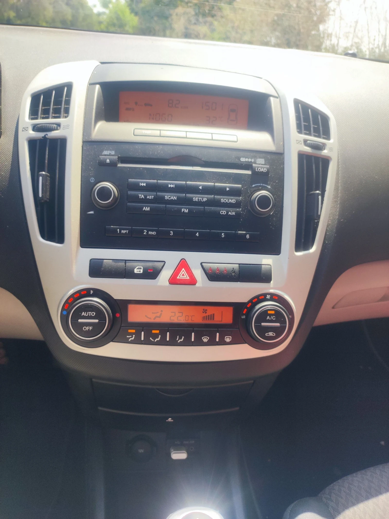 Kia Ceed 1.6 Бензин-ГАЗ - изображение 8