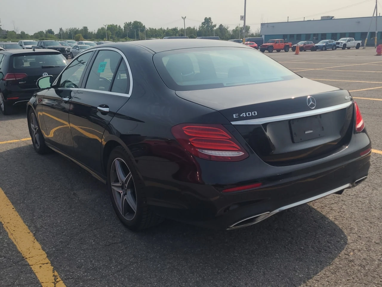 Mercedes-Benz E 400 * CARFAX * АВТО КРЕДИТ * ЦЕНА ДО БГ! - изображение 4