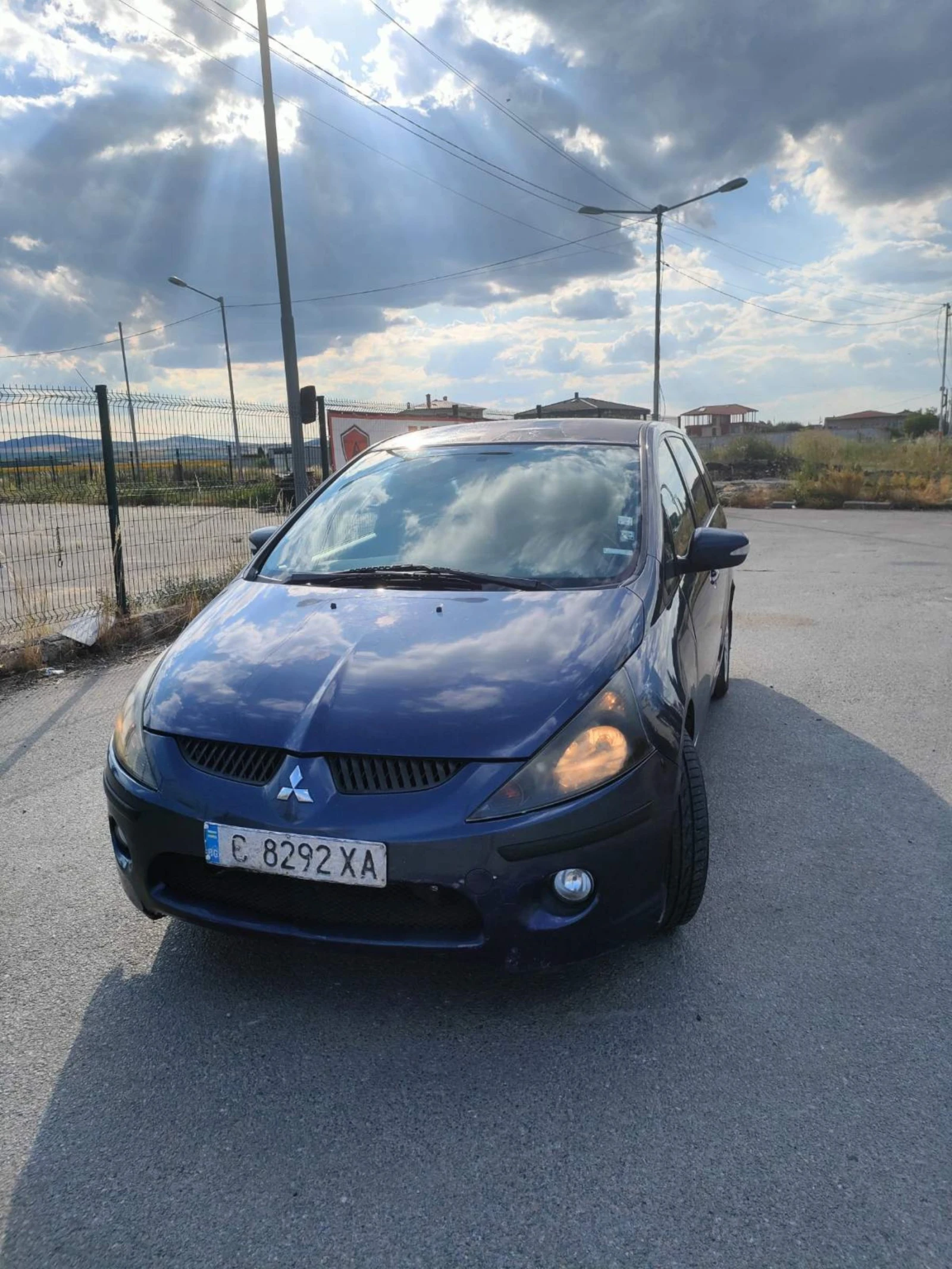 Mitsubishi Grandis Gas - изображение 2