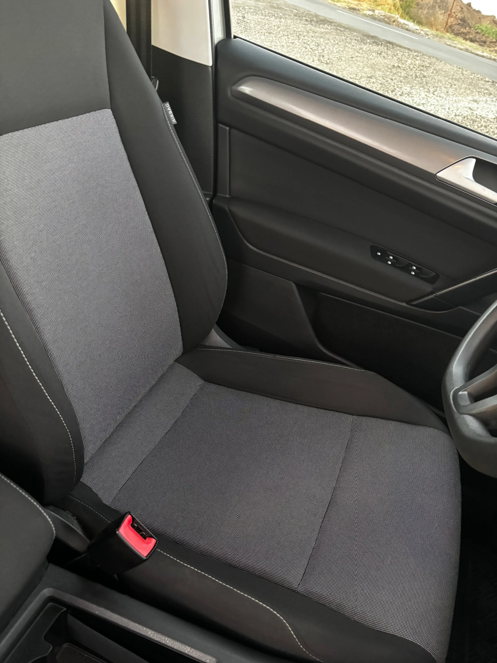 VW Sportsvan 1, 2 tsi  | Mobile.bg   13