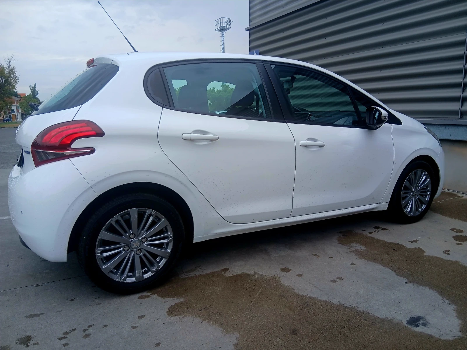 Peugeot 208 1.6 blue hdi euro 6b | Mobile.bg   9