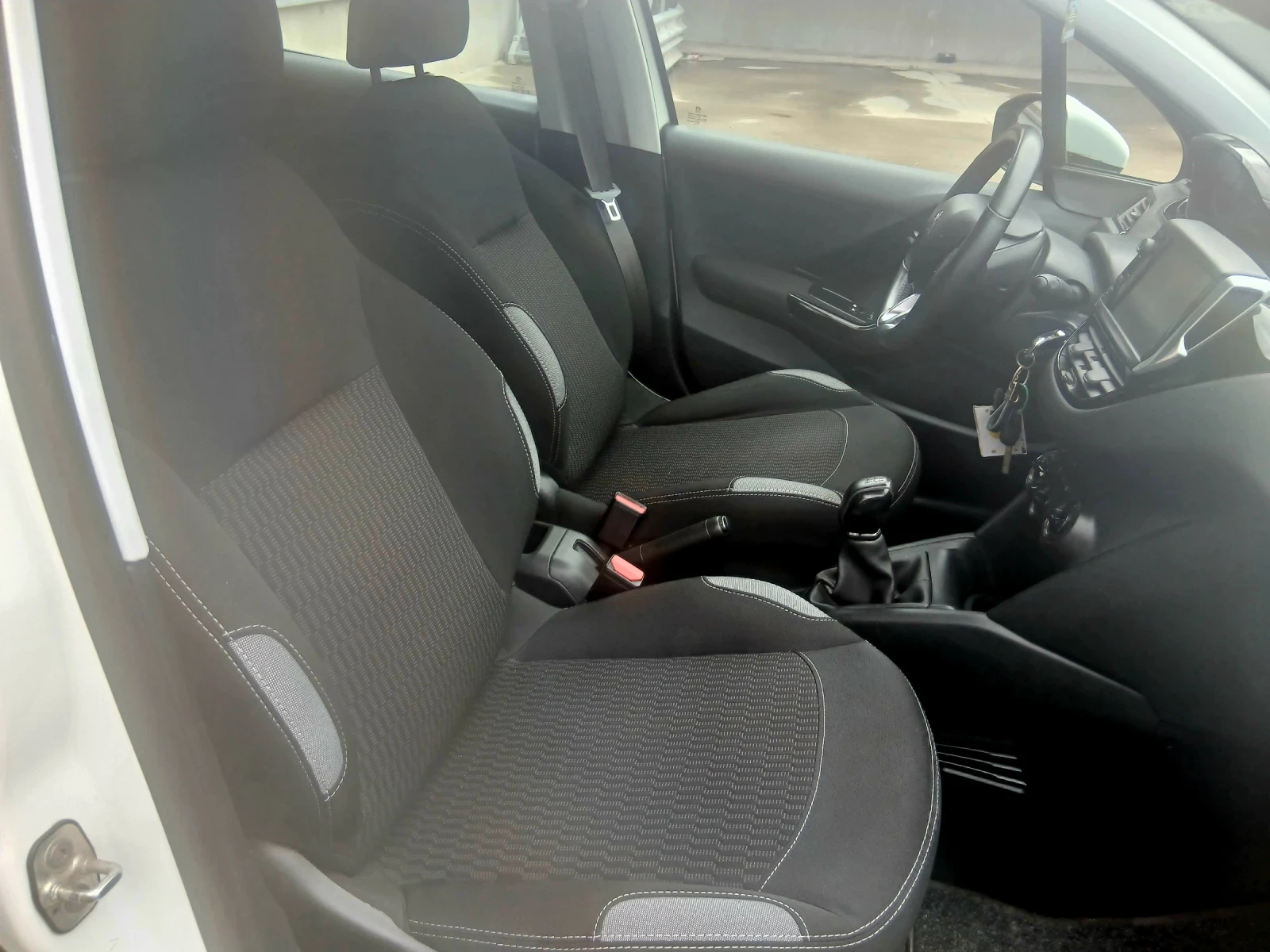 Peugeot 208 1.6 blue hdi euro 6b | Mobile.bg   12