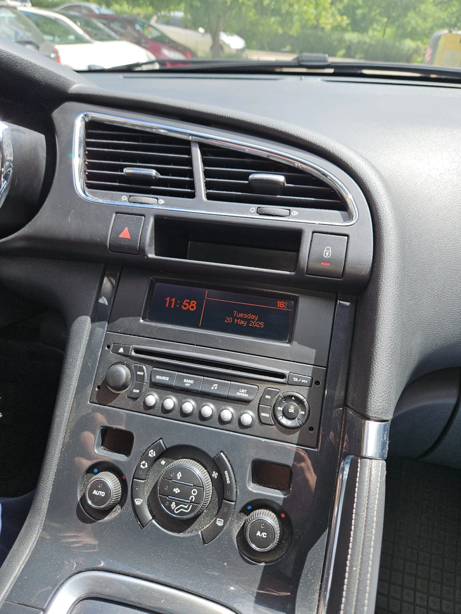 Peugeot 3008 1.6  | Mobile.bg   12