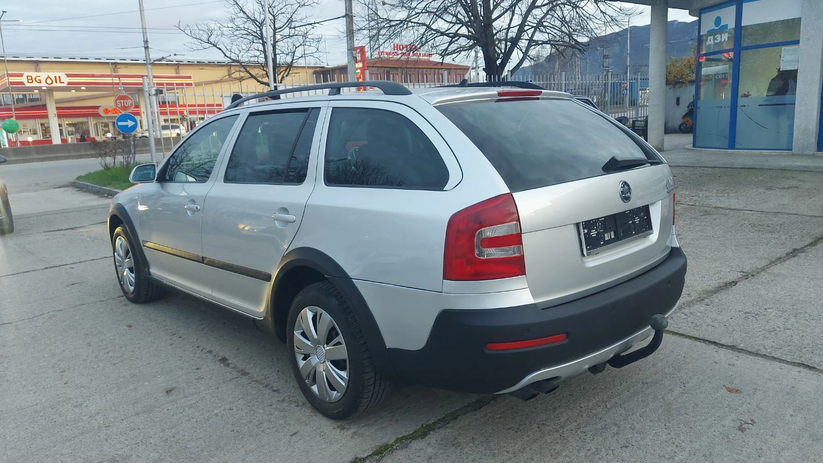 Skoda Octavia 2.0TDI SKAUT - изображение 5