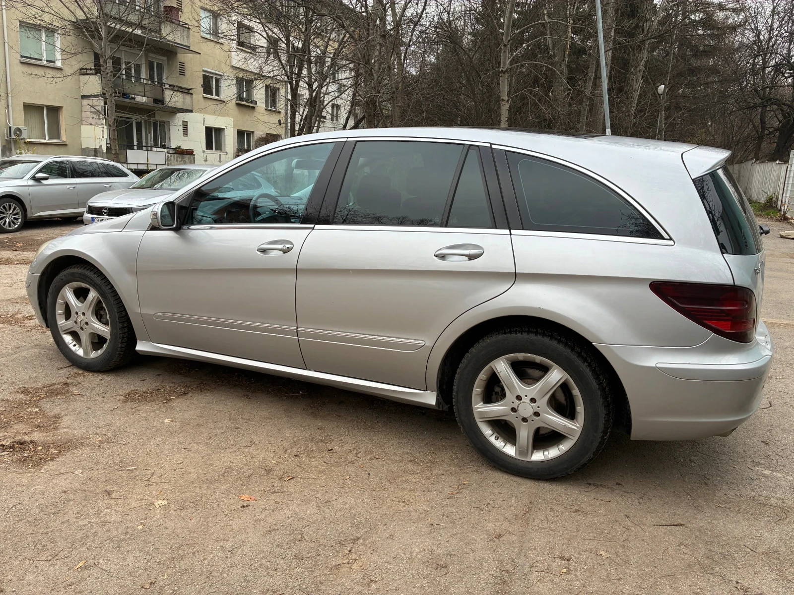 Mercedes-Benz R 320 | Mobile.bg � ����������� 4