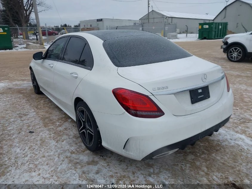 Mercedes-Benz C 300 AMG* 4MATIC* Памет* Панорама - изображение 4