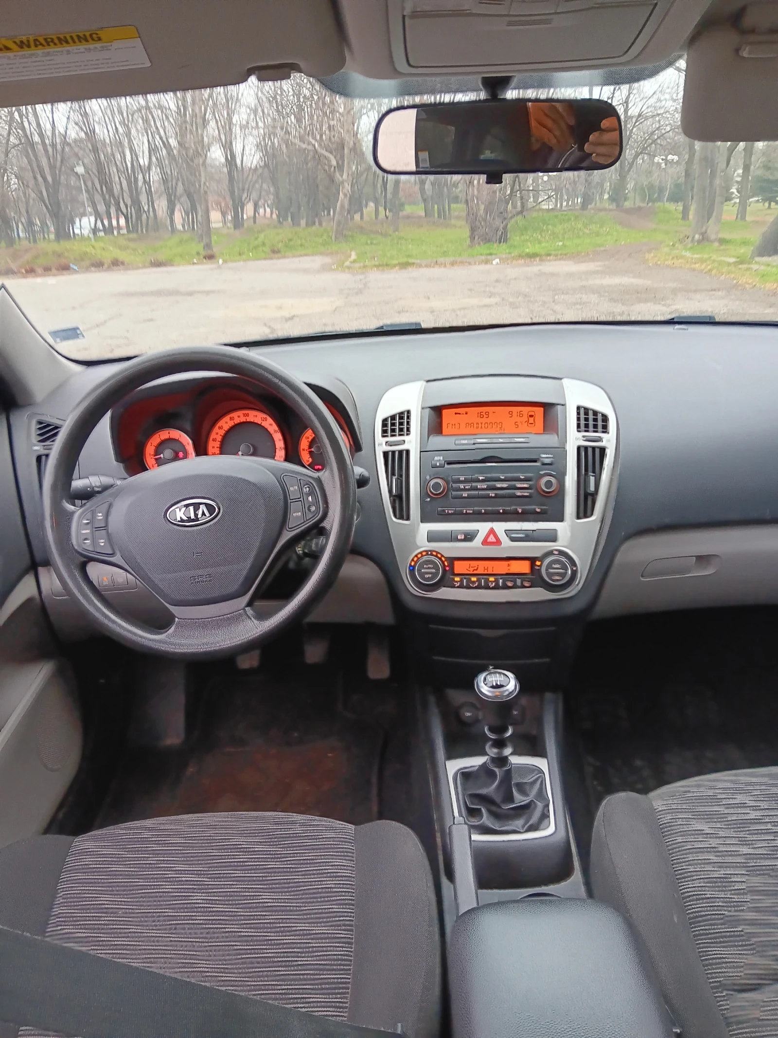 Kia Ceed 1.4-������-100�.�.-��� ����-� �����������-�������! | Mobile.bg � ����������� 11
