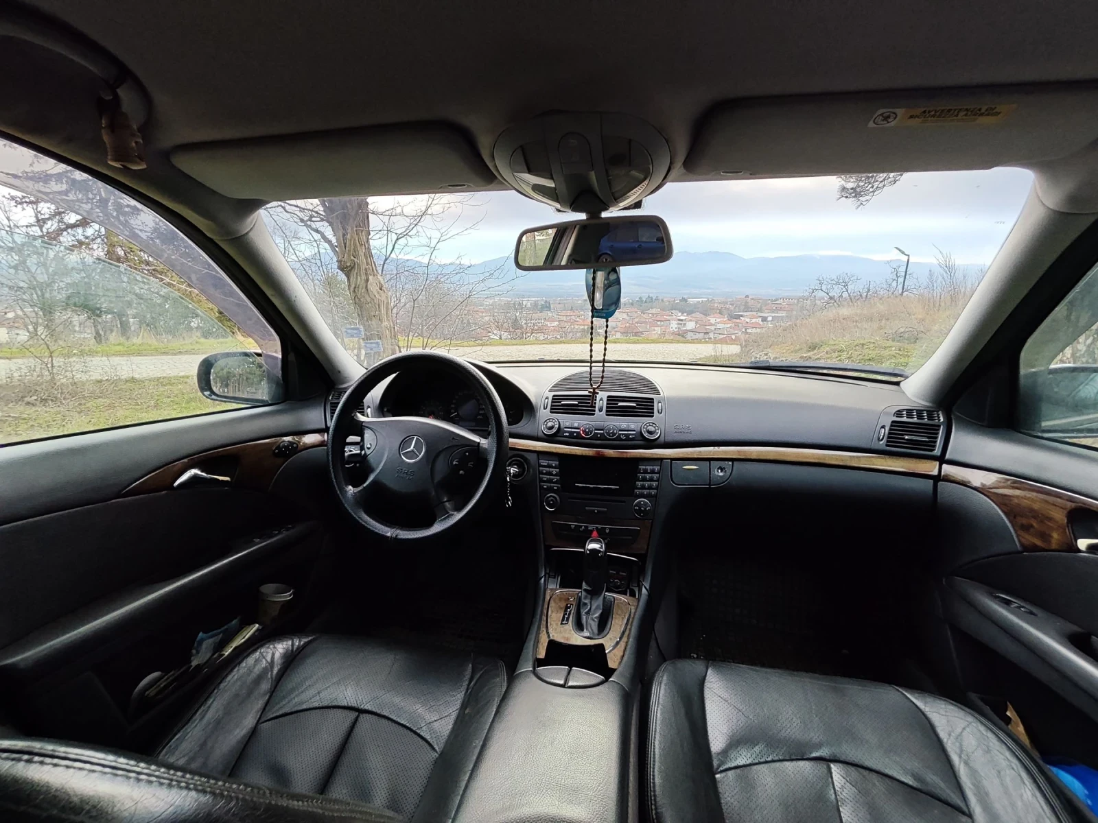 Mercedes-Benz E 270  - изображение 6