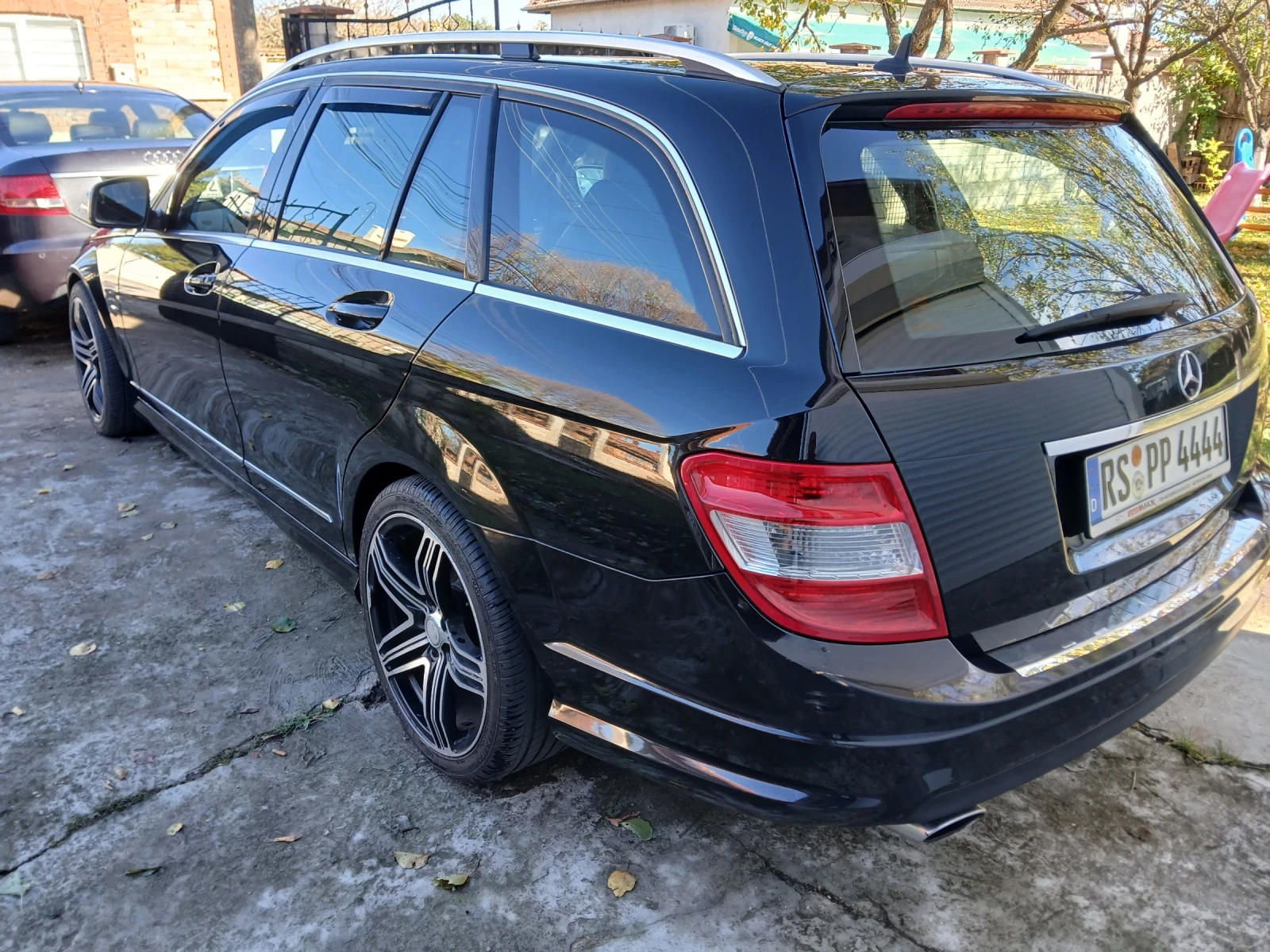 Mercedes-Benz C 220  - изображение 9