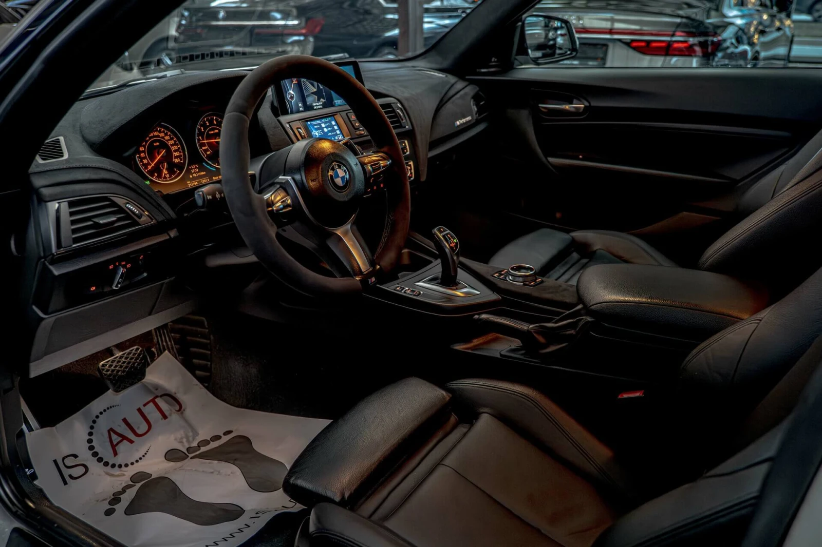 BMW 135 M-Technic/Алкантар/Спортен дисплей/Harman Kardon/П - изображение 7