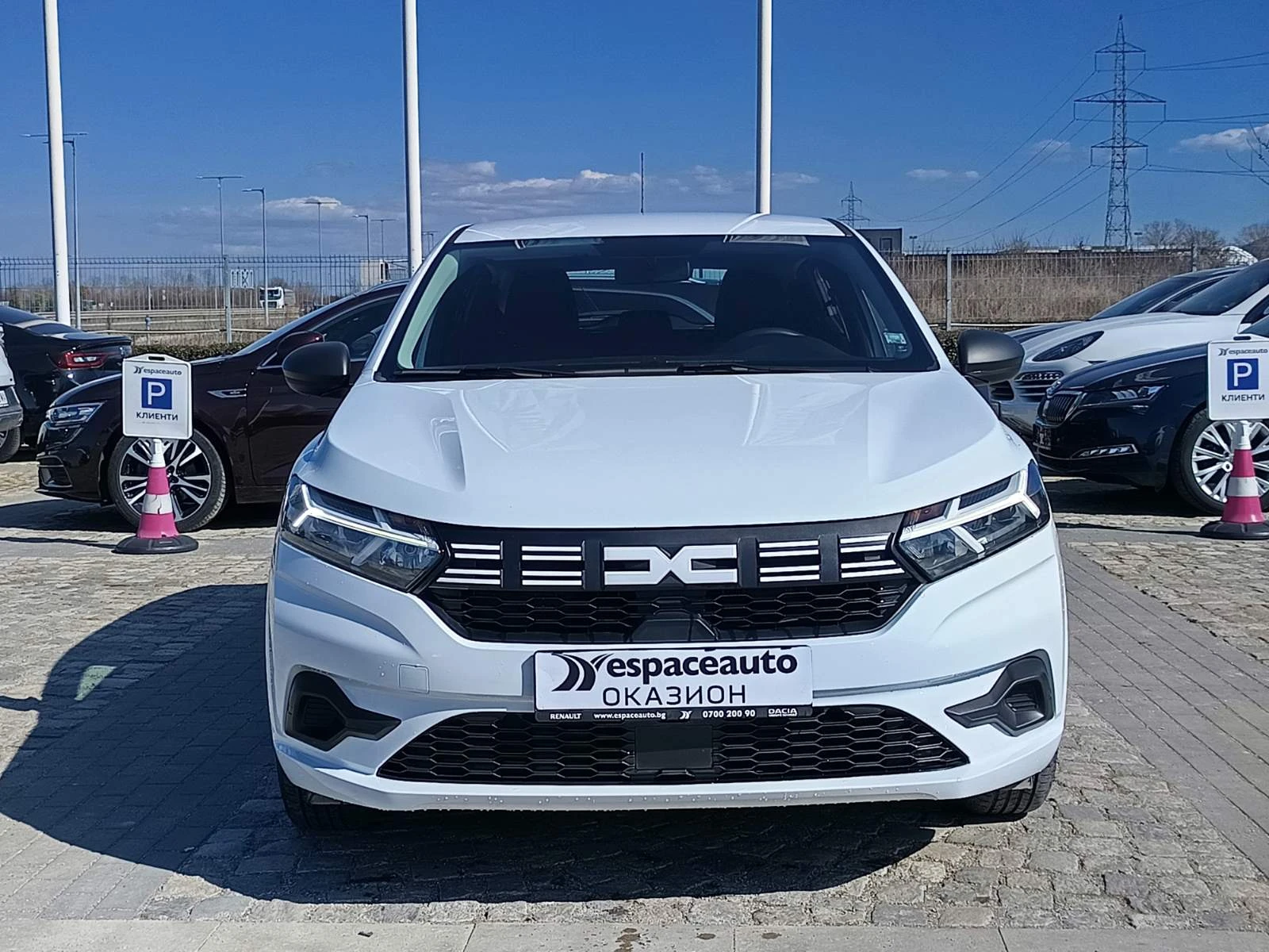 Dacia Sandero 1.0Sce/ 65к.с., снимка 2 - Автомобили и джипове - 53814444