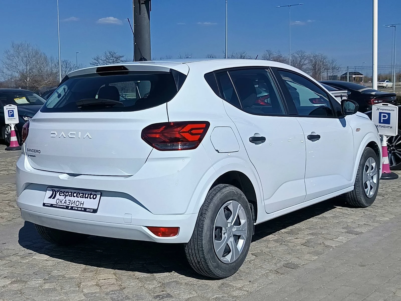 Dacia Sandero 1.0Sce/ 65к.с., снимка 4 - Автомобили и джипове - 53814444