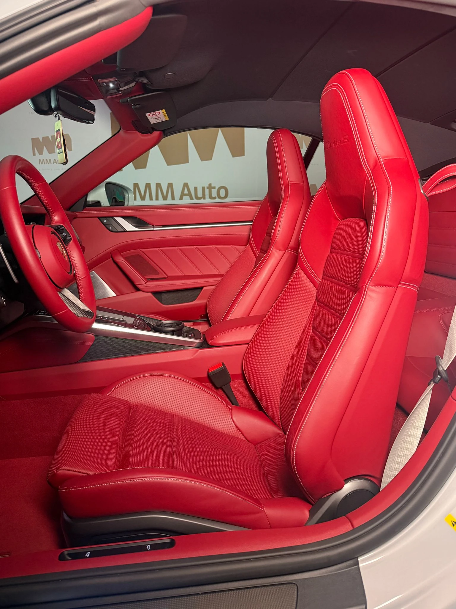 Porsche 911 Turbo S Cabrio* Lift* Carbon* Burm* FULL, снимка 8 - Автомобили и джипове - 53984762