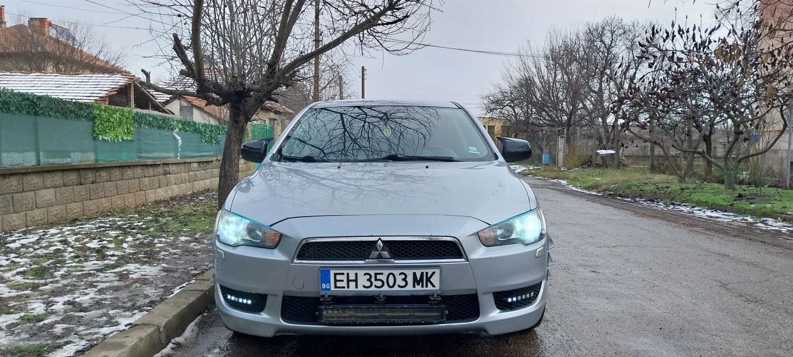 Mitsubishi Lancer 1.5, снимка 2 - Автомобили и джипове - 54042873