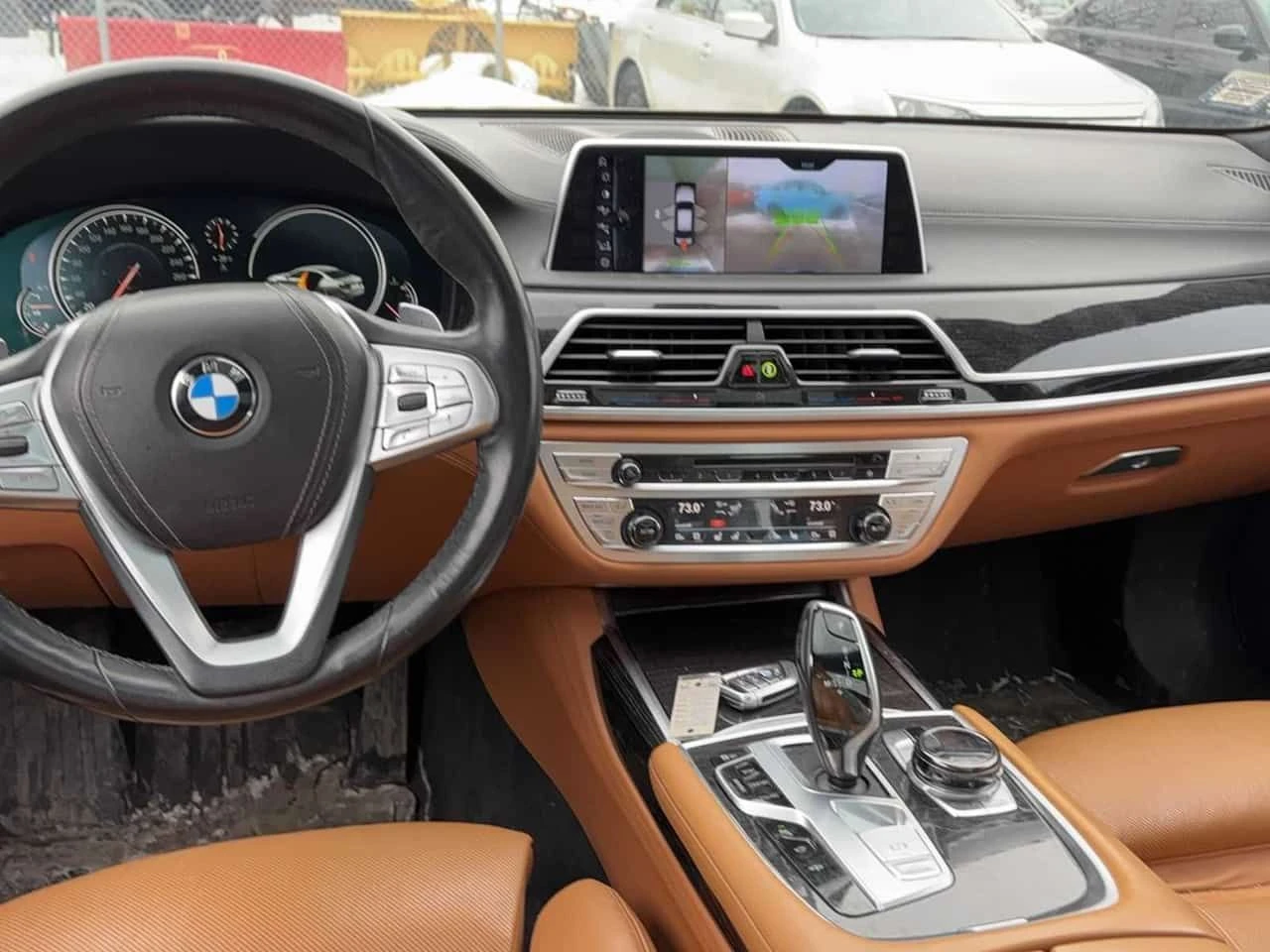 BMW 750 * 750Li xDrive * CARFAX * ЦЕНА ДО БГ, снимка 7 - Автомобили и джипове - 54068880
