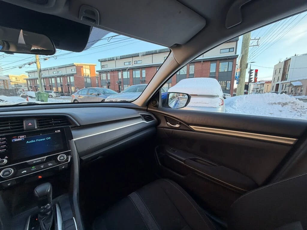 Honda Civic LX* FWD* АвтоКредит* (ЦЕНА ДО БГ), снимка 14 - Автомобили и джипове - 54113632