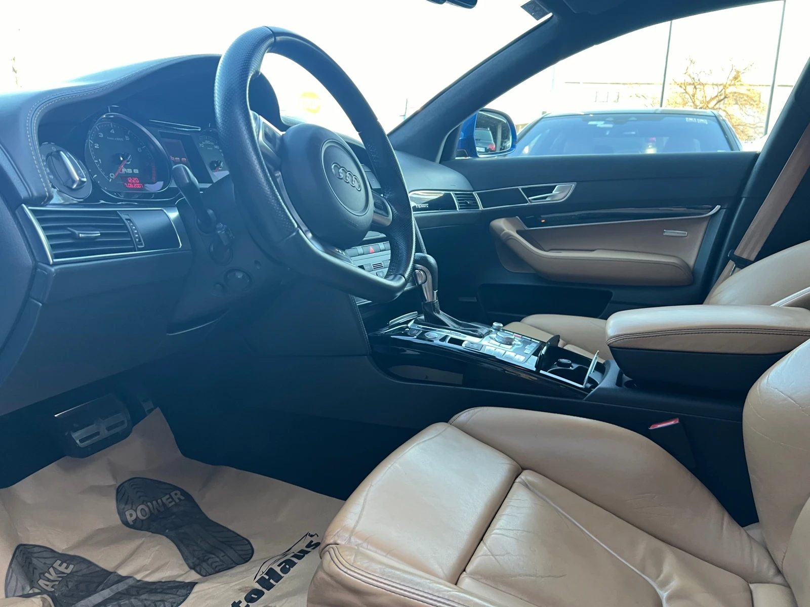 Audi Rs6, снимка 8 - Автомобили и джипове - 54528884