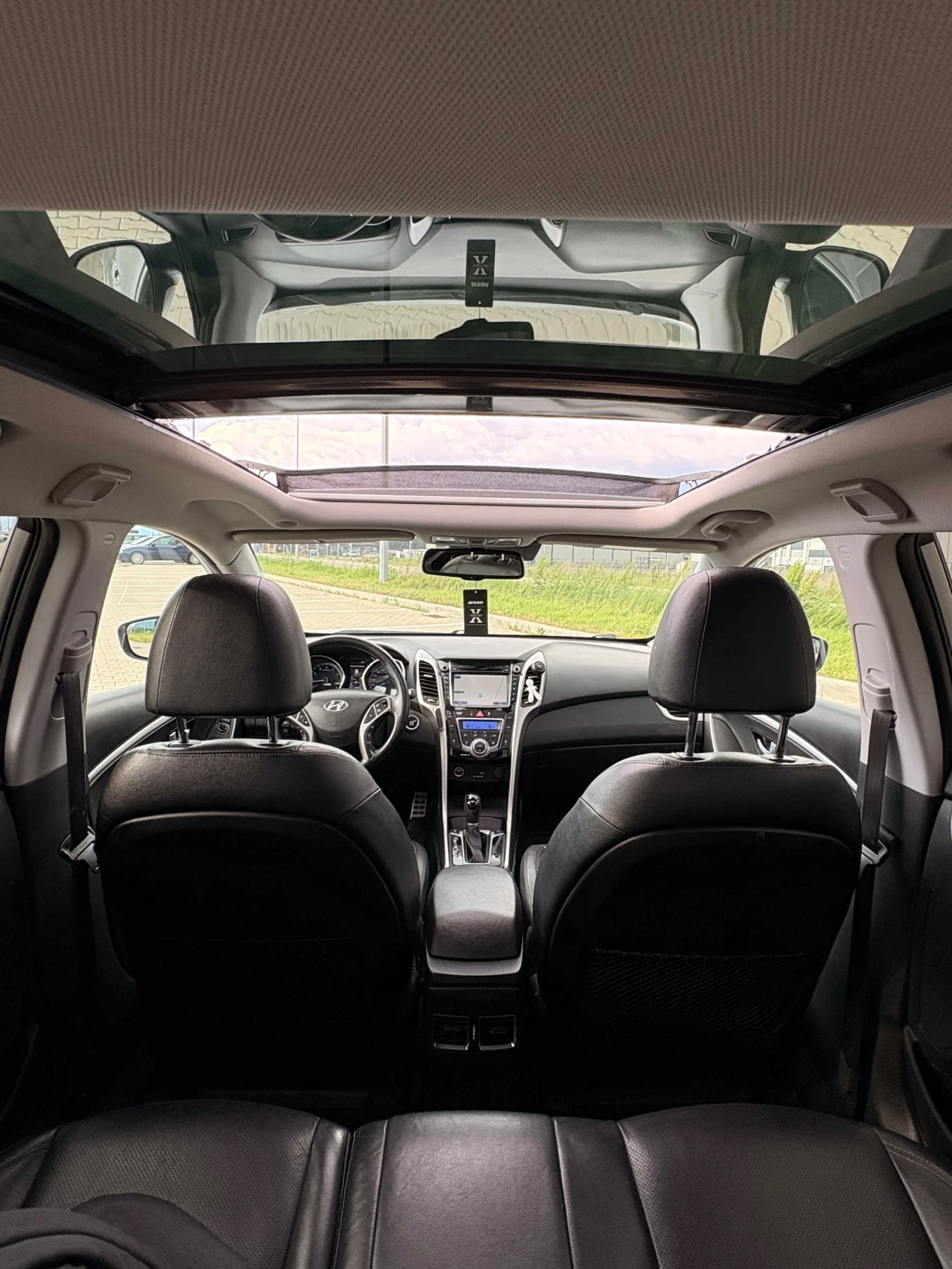 Hyundai I30 Premium, снимка 11 - Автомобили и джипове - 54649879