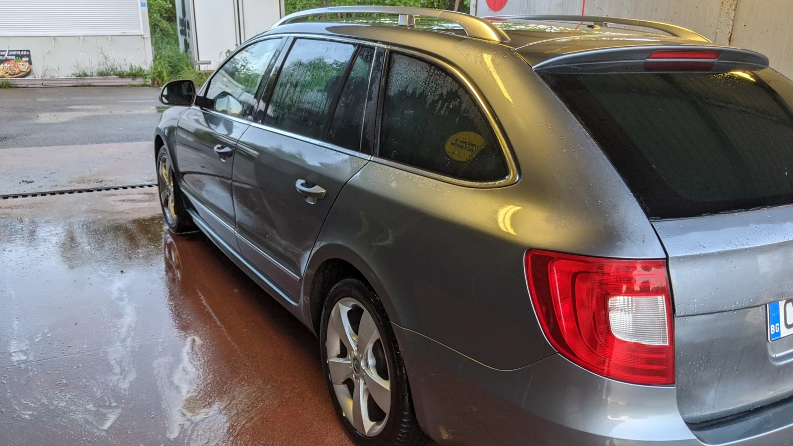 Skoda Superb, снимка 2 - Автомобили и джипове - 54715302