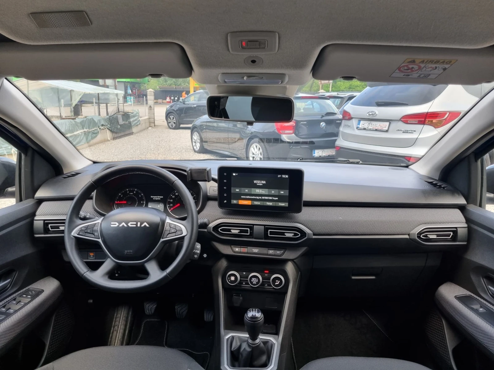 Dacia Sandero 1.0TCe 100к.с, снимка 9 - Автомобили и джипове - 54793209