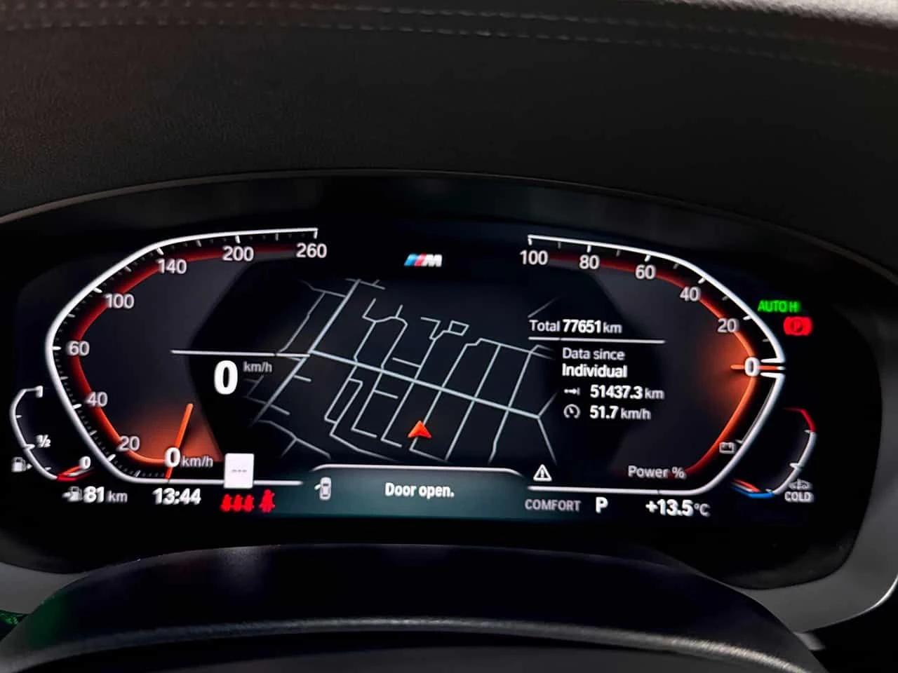 BMW 540 i xDrive/360/HARMAN KARDON/HUD, снимка 10 - Автомобили и джипове - 54861938