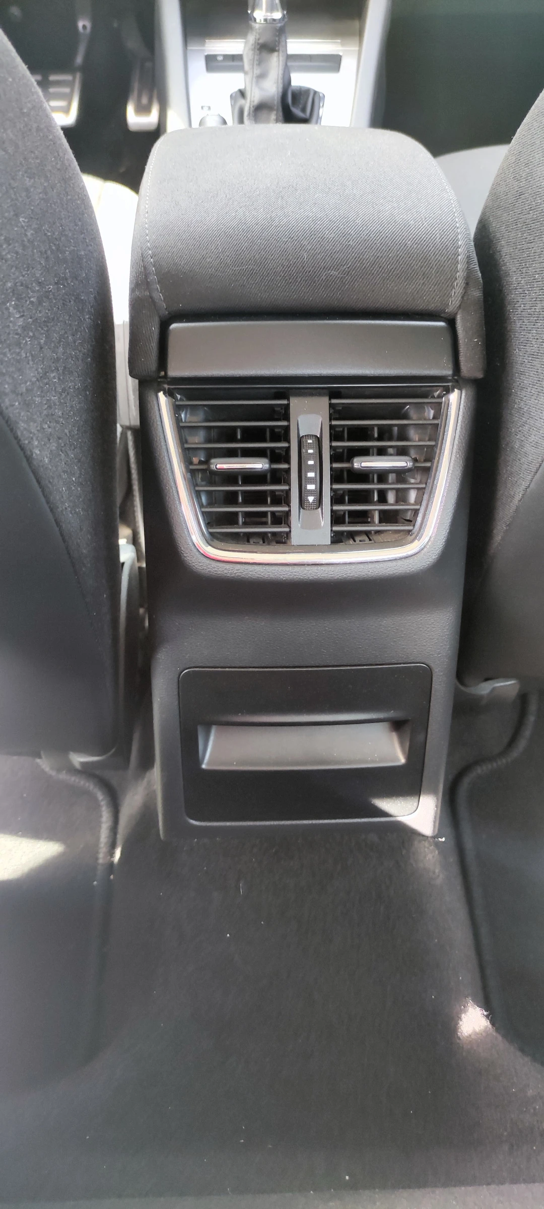Skoda Octavia 1, 5 TSI DSG | Ambition | 1 собственик , снимка 15 - Автомобили и джипове - 54987128