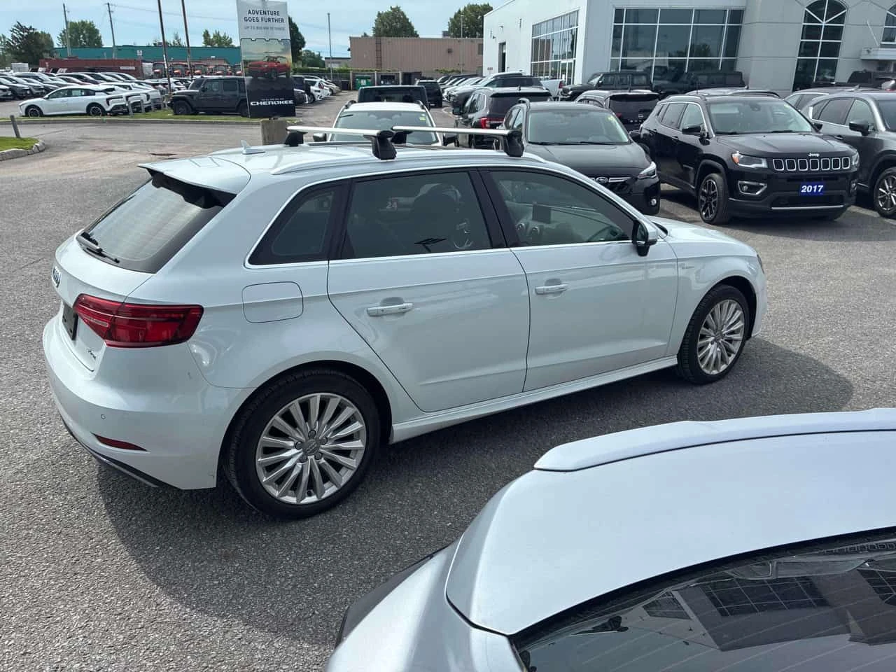Audi A3 * Technik * CARFAX * ЦЕНА ДО БГ, снимка 3 - Автомобили и джипове - 55014049