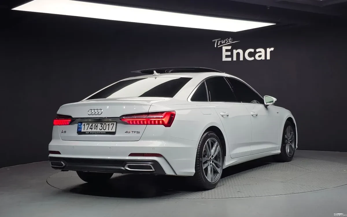 Audi A6 45 TFSI KEYLESS / PODGREV / OBDUHVANE / UNIKAT, снимка 2 - Автомобили и джипове - 55342478