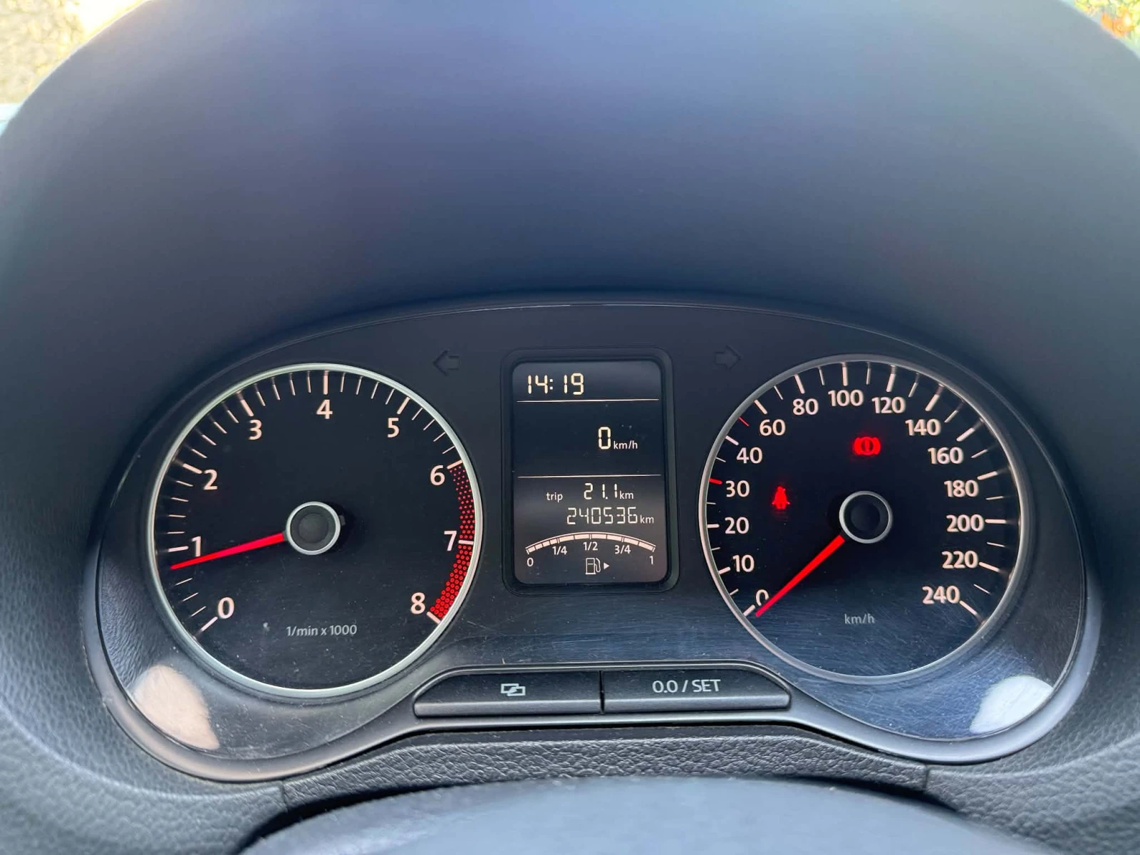 VW Polo 1.4 86 K.С , снимка 9 - Автомобили и джипове - 55354298