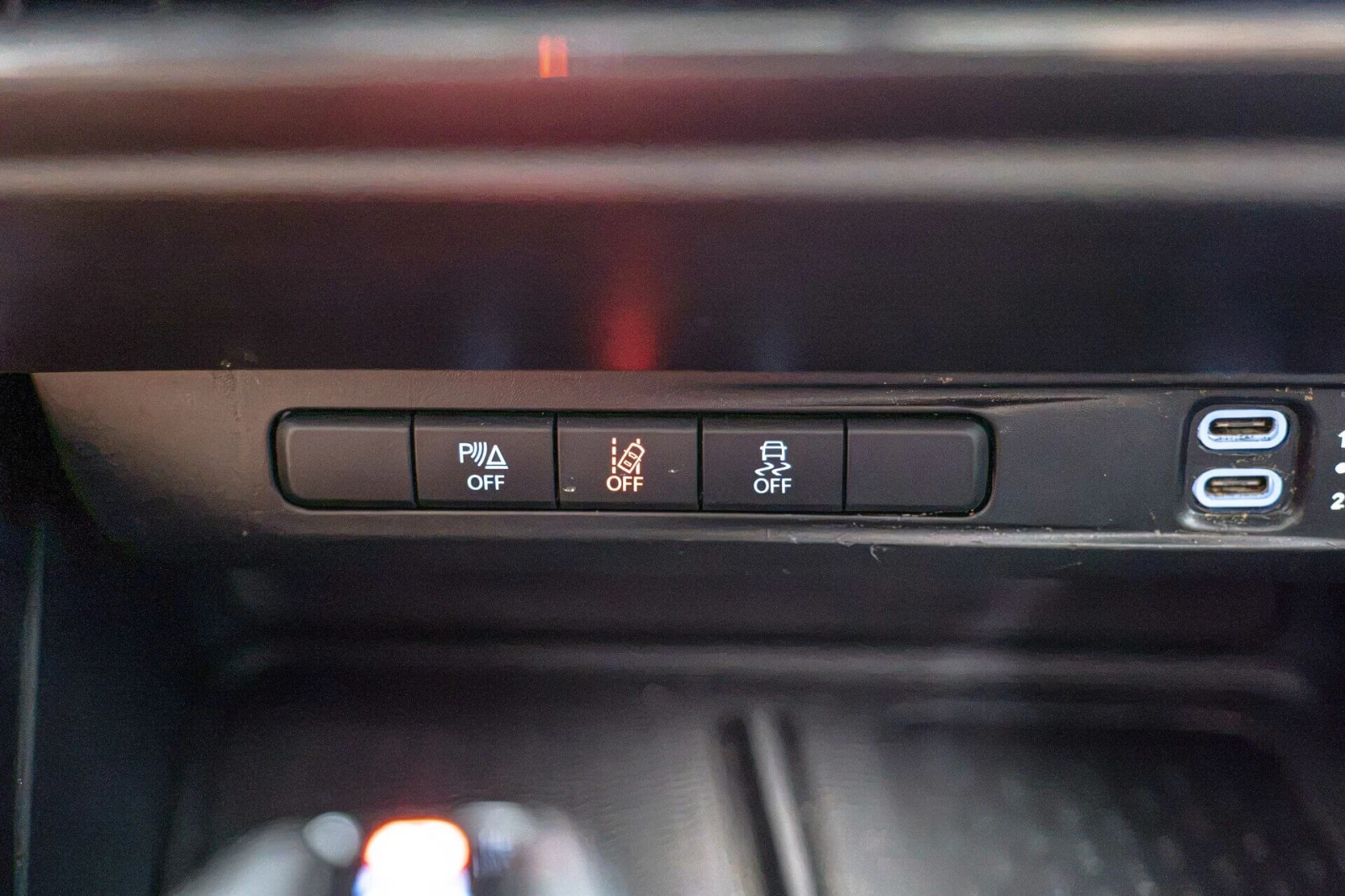 Dodge Charger Daytona EV R/T Stage1/AWD/HuD/���������/������ 360 | Mobile.bg � ����������� 11
