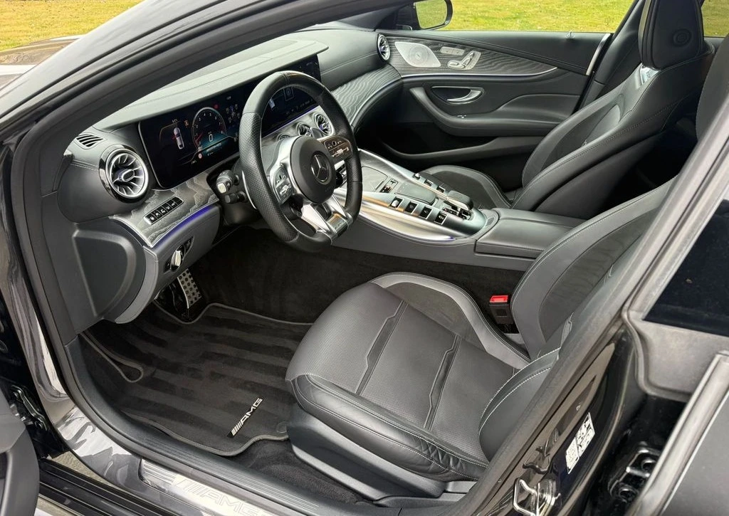 Mercedes-Benz AMG GT 53 4Matic+ Керамика/Масаж, снимка 6 - Автомобили и джипове - 55660299