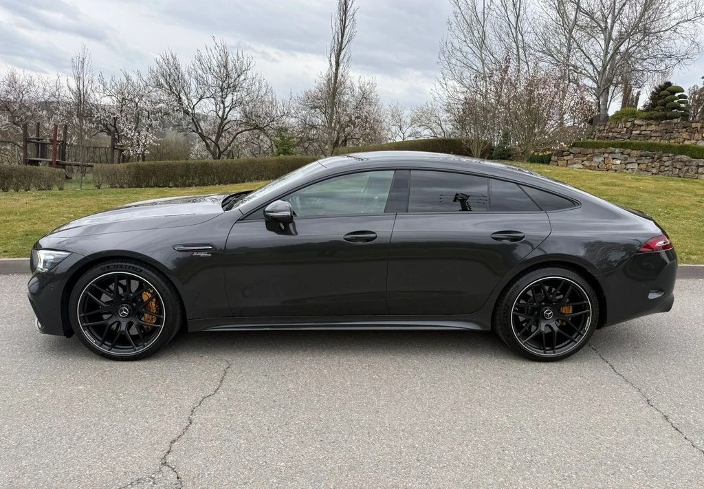 Mercedes-Benz AMG GT 53 4Matic+ Керамика/Масаж, снимка 3 - Автомобили и джипове - 55660299