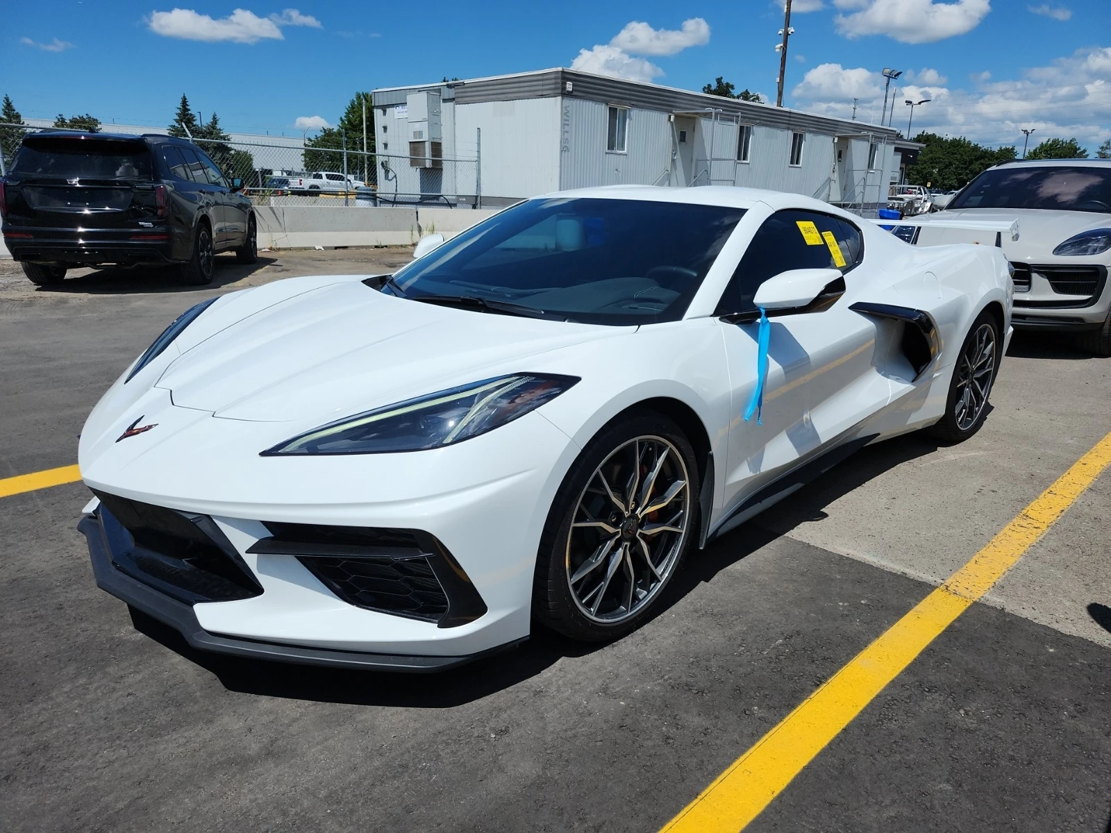 Chevrolet Corvette Chevrolet Corvette C8 1LT | 2023 | 6.2 V8 | 495 к.