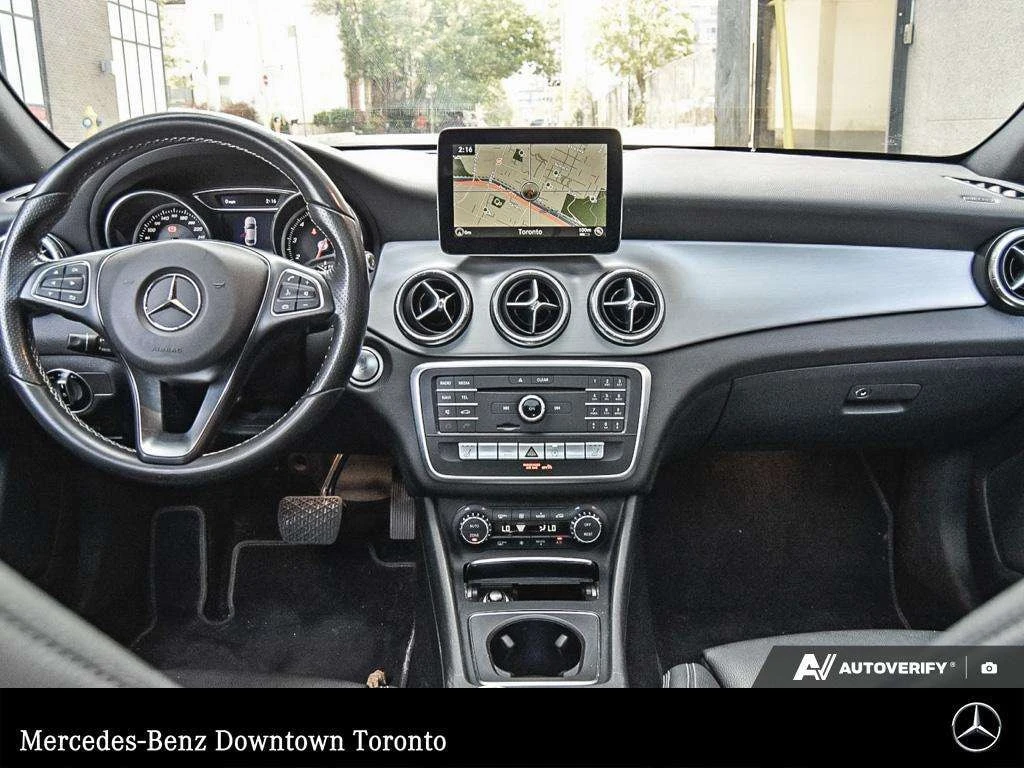 Mercedes-Benz CLA 250 AMG PACK| ПАНО| ПАМЕТ| ПОДГРЕВИ| , снимка 16 - Автомобили и джипове - 55849303